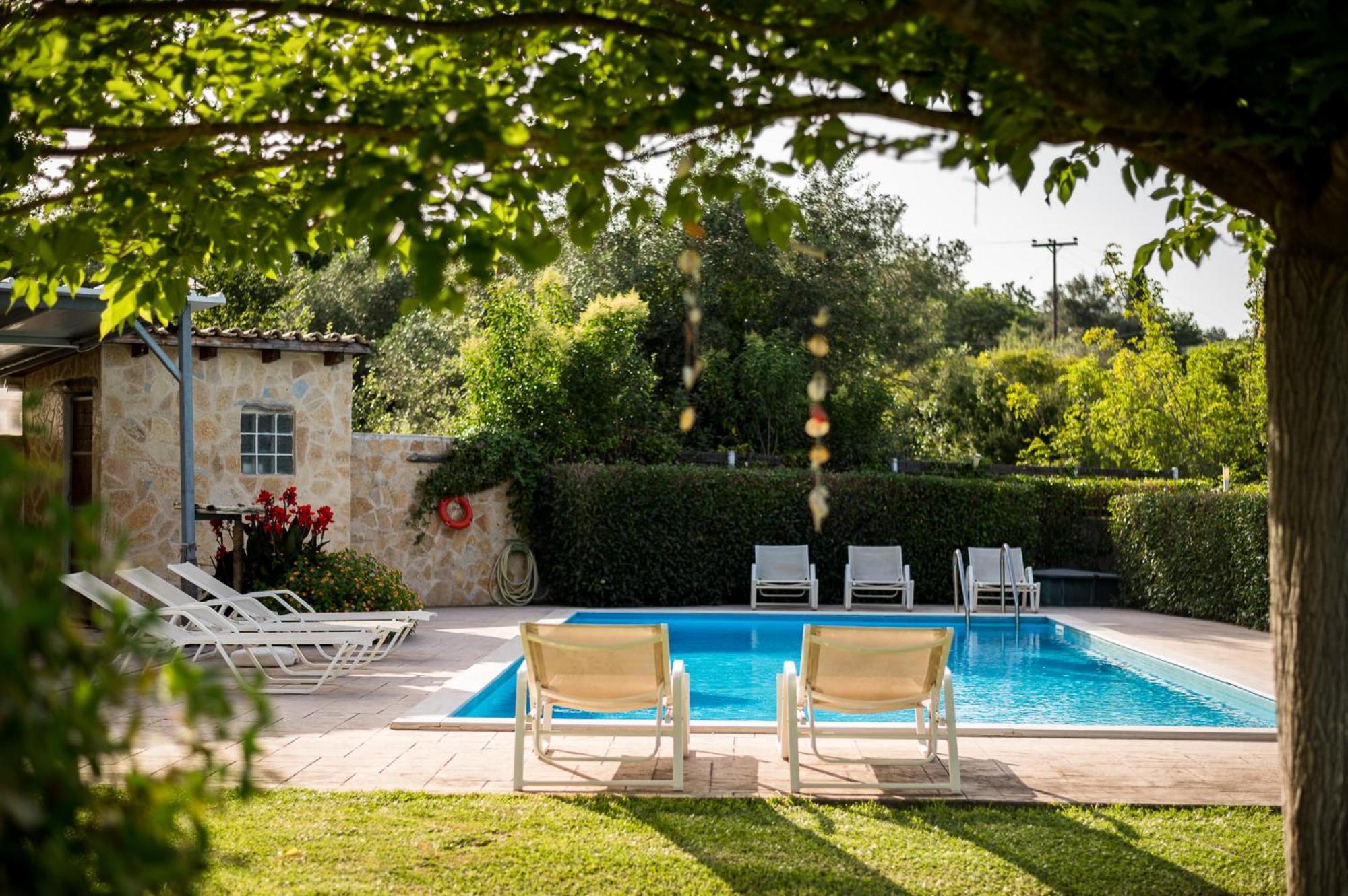 Villa Nefeli With Private Pool By Konnect Dassia  Buitenkant foto