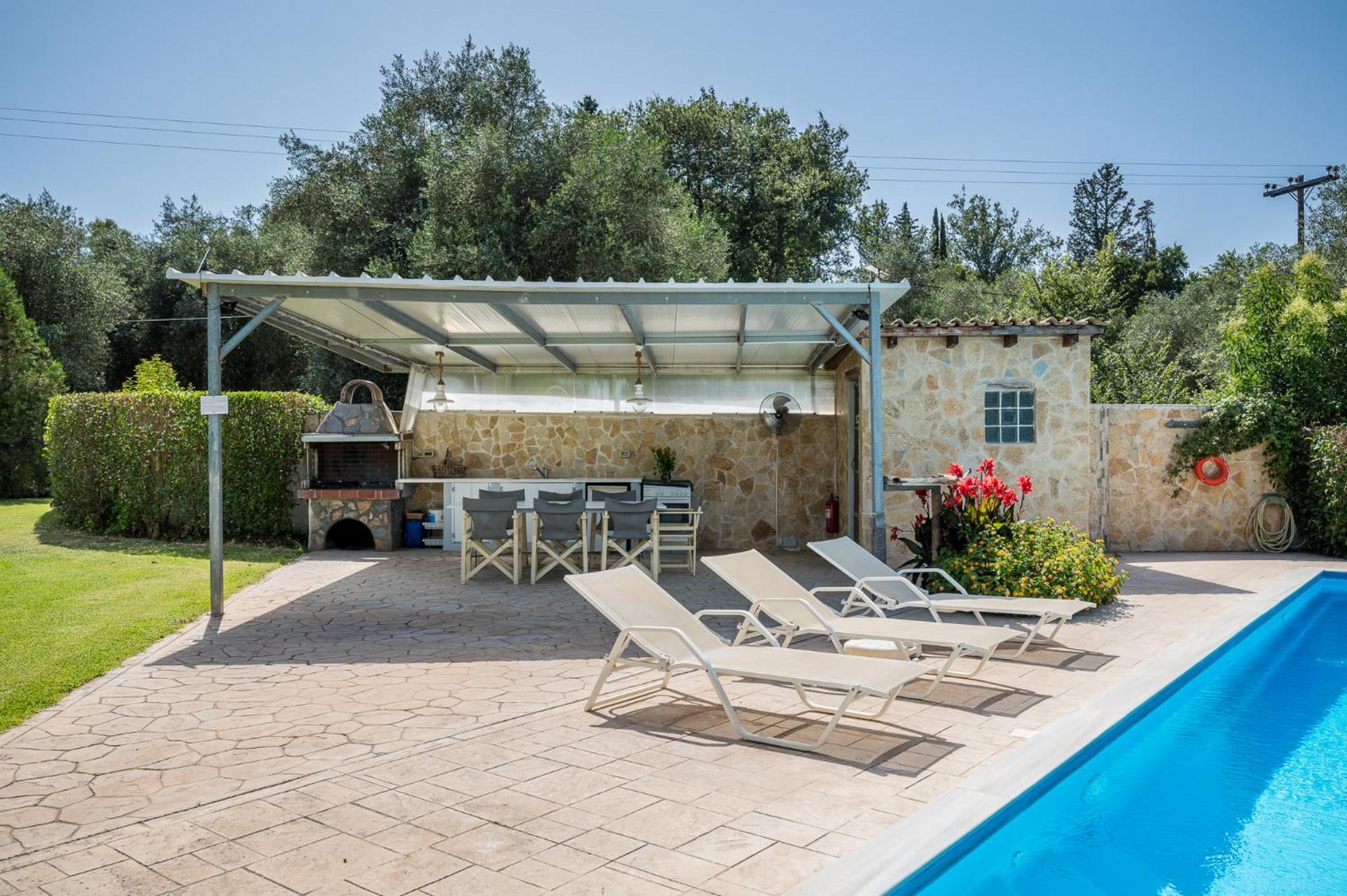 Villa Nefeli With Private Pool By Konnect Dassia  Buitenkant foto